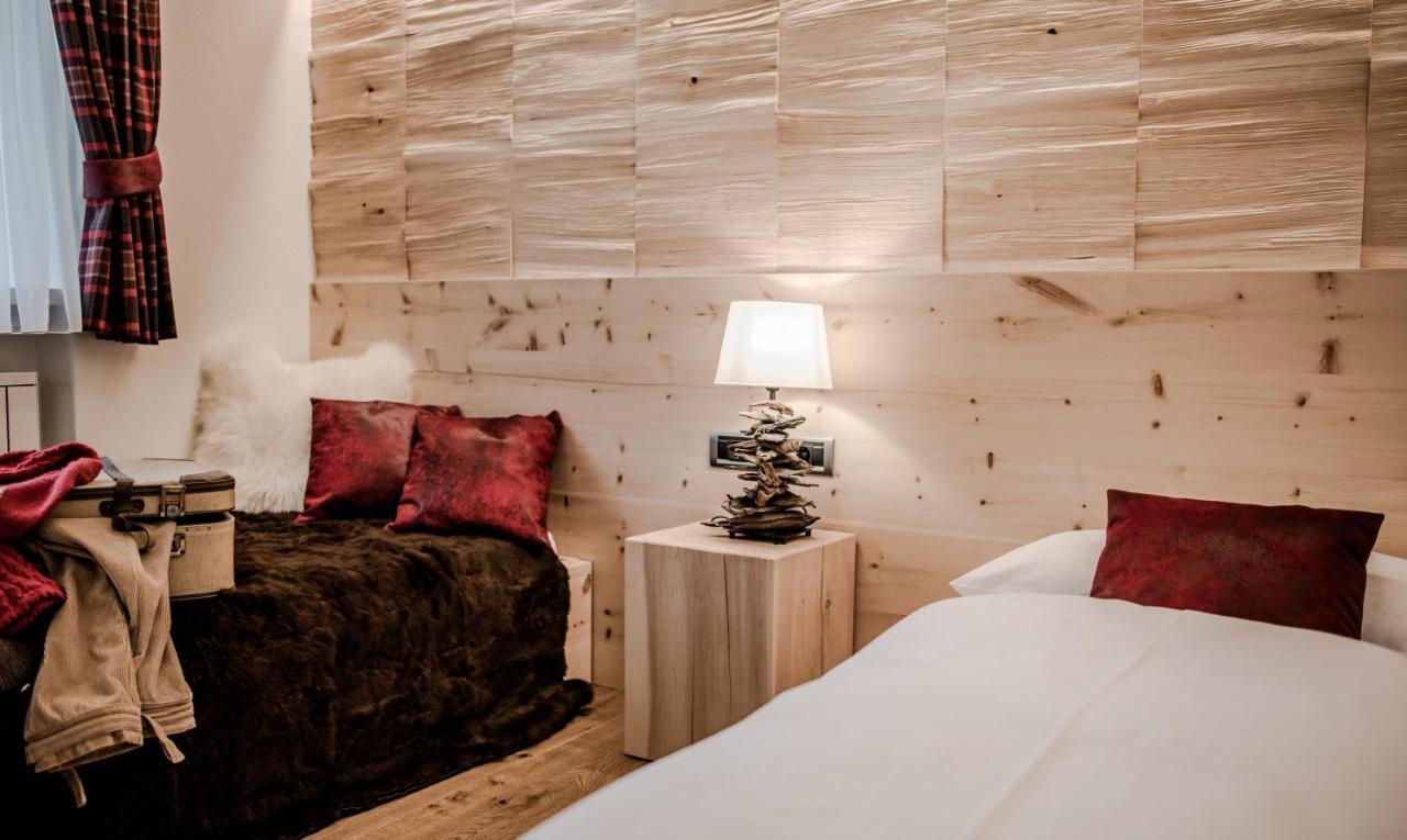 Garni Residence Soraiser Selva di Val Gardena Dış mekan fotoğraf
