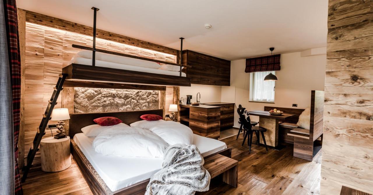 Garni Residence Soraiser Selva di Val Gardena Dış mekan fotoğraf